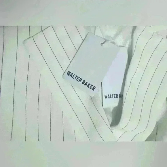 Walter Baker Chicago Pinstripe Misha Blazer, Women’s Size Small, NWT - Picture 11 of 16